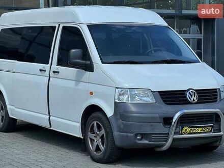 Білий Фольксваген Transporter, об'ємом двигуна 2.46 л та пробігом 336 тис. км за 9500 $, фото 1 на Automoto.ua