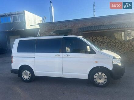 Фольксваген Transporter 2005 у Чернігові на Automoto.ua Білий Фольксваген Transporter, об'ємом двигуна 1.9 л та пробігом 372 тис. км за 7700 $, фото 1 на Automoto.ua