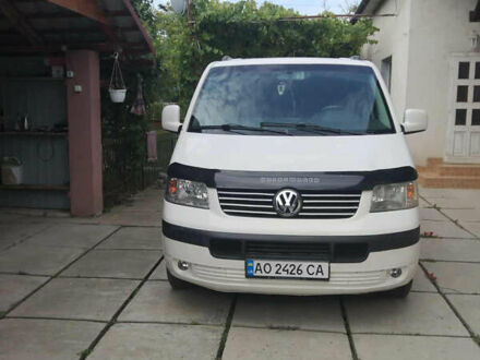 Фольксваген Transporter 2005 в Ужгороде на Automoto.ua Белый Фольксваген Transporter, объемом двигателя 1.9 л и пробегом 317 тыс. км за 7500 $, фото 1 на Automoto.ua