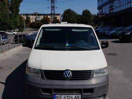 Белый Фольксваген Transporter, объемом двигателя 1.9 л и пробегом 350 тыс. км за 9300 $, фото 1 на Automoto.ua