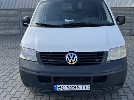 Фольксваген Transporter 2005 в Жовкве на Automoto.ua Белый Фольксваген Transporter, объемом двигателя 1.9 л и пробегом 356 тыс. км за 5600 $, фото 1 на Automoto.ua
