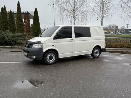 Білий Фольксваген Transporter, об'ємом двигуна 1.97 л та пробігом 470 тис. км за 8000 $, фото 1 на Automoto.ua