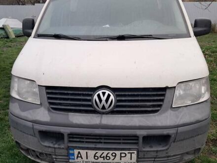 Белый Фольксваген Transporter, объемом двигателя 2.46 л и пробегом 320 тыс. км за 7117 $, фото 1 на Automoto.ua