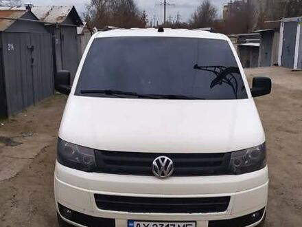 Белый Фольксваген Transporter, объемом двигателя 2.5 л и пробегом 550 тыс. км за 6400 $, фото 1 на Automoto.ua
