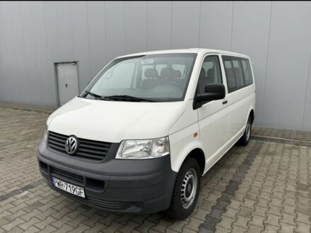 Білий Фольксваген Transporter, об'ємом двигуна 2.5 л та пробігом 215 тис. км за 3340 $, фото 1 на Automoto.ua