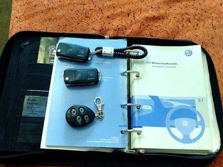 Фольксваген Transporter 2006 в Чернигове на Automoto.ua Белый Фольксваген Transporter, объемом двигателя 2.5 л и пробегом 243 тыс. км за 10200 $, фото 1 на Automoto.ua