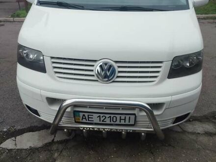 Білий Фольксваген Transporter, об'ємом двигуна 1.9 л та пробігом 330 тис. км за 7100 $, фото 1 на Automoto.ua