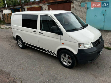 Фольксваген Transporter 2006 в Чернигове на Automoto.ua Белый Фольксваген Transporter, объемом двигателя 1.9 л и пробегом 382 тыс. км за 8199 $, фото 1 на Automoto.ua