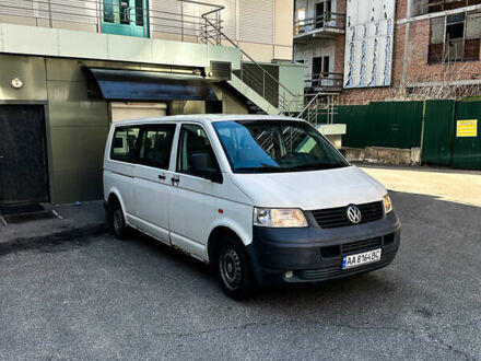 Фольксваген Transporter 2006 в Киеве на Automoto.ua Белый Фольксваген Transporter, объемом двигателя 1.98 л и пробегом 100 тыс. км за 5450 $, фото 1 на Automoto.ua