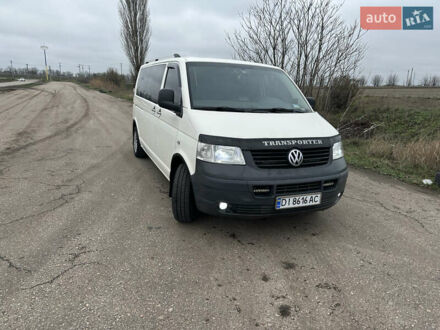 Белый Фольксваген Transporter, объемом двигателя 2.5 л и пробегом 460 тыс. км за 9400 $, фото 1 на Automoto.ua