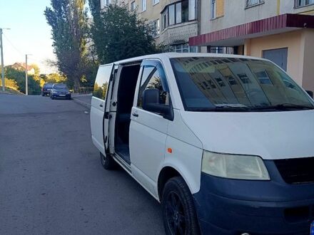 Фольксваген Transporter 2006 в Харькове на Automoto.ua Белый Фольксваген Transporter, объемом двигателя 25 л и пробегом 333 тыс. км за 8000 $, фото 1 на Automoto.ua