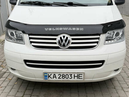Білий Фольксваген Transporter, об'ємом двигуна 2.5 л та пробігом 279 тис. км за 11000 $, фото 1 на Automoto.ua