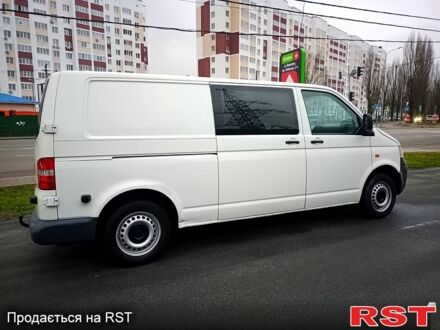 Белый Фольксваген Transporter, объемом двигателя 2.5 л и пробегом 267 тыс. км за 9500 $, фото 1 на Automoto.ua