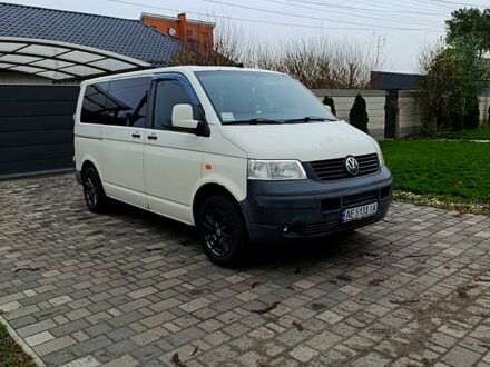 Белый Фольксваген Transporter, объемом двигателя 1.9 л и пробегом 280 тыс. км за 7950 $, фото 1 на Automoto.ua
