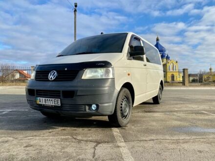 Білий Фольксваген Transporter, об'ємом двигуна 2.5 л та пробігом 280 тис. км за 7600 $, фото 1 на Automoto.ua