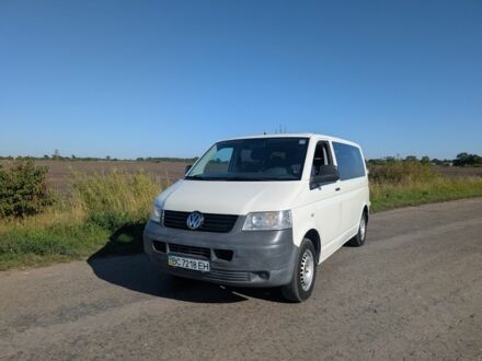 Білий Фольксваген Transporter, об'ємом двигуна 1.9 л та пробігом 195 тис. км за 8500 $, фото 1 на Automoto.ua