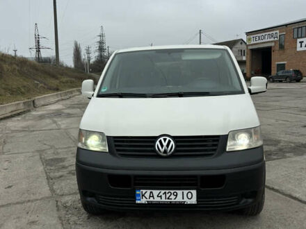 Белый Фольксваген Transporter, объемом двигателя 1.9 л и пробегом 414 тыс. км за 8500 $, фото 1 на Automoto.ua