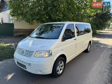 Білий Фольксваген Transporter, об'ємом двигуна 2.5 л та пробігом 251 тис. км за 10999 $, фото 1 на Automoto.ua