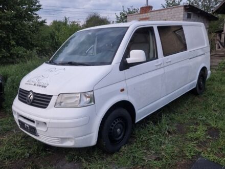 Белый Фольксваген Transporter, объемом двигателя 2.5 л и пробегом 200 тыс. км за 6712 $, фото 1 на Automoto.ua