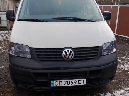 Білий Фольксваген Transporter, об'ємом двигуна 2.5 л та пробігом 530 тис. км за 5300 $, фото 1 на Automoto.ua