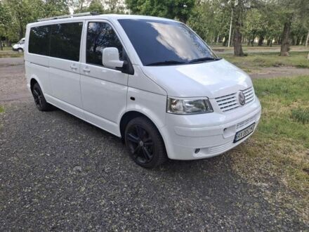Фольксваген Transporter 2008 у Кривому Розі на Automoto.ua Білий Фольксваген Transporter, об'ємом двигуна 2.5 л та пробігом 297 тис. км за 12000 $, фото 1 на Automoto.ua