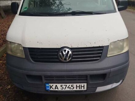 Білий Фольксваген Transporter, об'ємом двигуна 2.46 л та пробігом 362 тис. км за 7000 $, фото 1 на Automoto.ua
