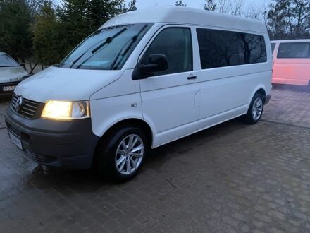 Фольксваген Transporter 2009 в Косове на Automoto.ua Белый Фольксваген Transporter, объемом двигателя 1.9 л и пробегом 400 тыс. км за 8700 $, фото 1 на Automoto.ua