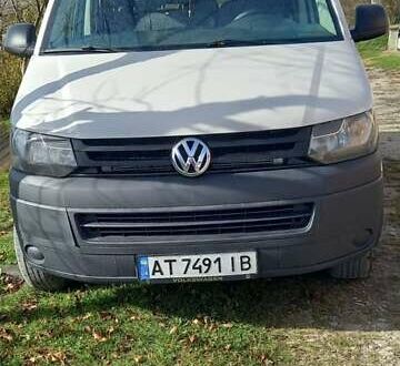 Белый Фольксваген Transporter, объемом двигателя 2 л и пробегом 355 тыс. км за 9800 $, фото 1 на Automoto.ua