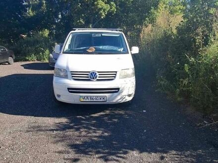 Білий Фольксваген Transporter, об'ємом двигуна 1.9 л та пробігом 440 тис. км за 9750 $, фото 1 на Automoto.ua