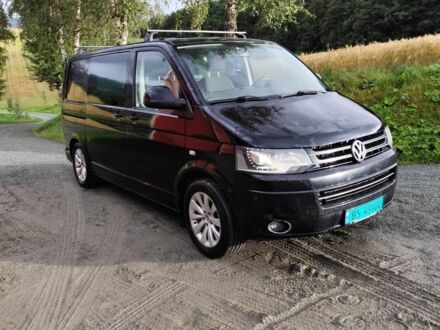 Фольксваген Transporter 2010 у Луцьку на Automoto.ua Білий Фольксваген Transporter, об'ємом двигуна 2.5 л та пробігом 250 тис. км за 7617 $, фото 1 на Automoto.ua
