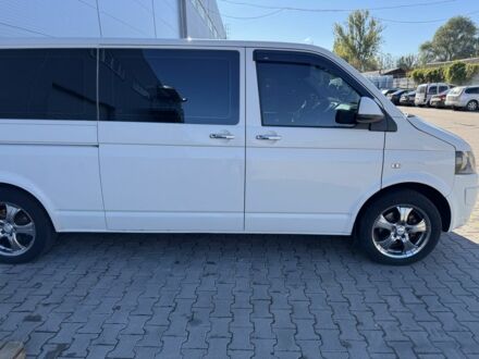 Фольксваген Transporter 2010 у Києві на Automoto.ua Білий Фольксваген Transporter, об'ємом двигуна 2 л та пробігом 260 тис. км за 12600 $, фото 1 на Automoto.ua