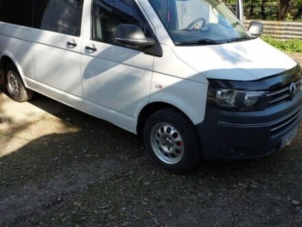 Фольксваген Transporter 2010 у Самборе на Automoto.ua Білий Фольксваген Transporter, об'ємом двигуна 2 л та пробігом 267 тис. км за 10500 $, фото 1 на Automoto.ua