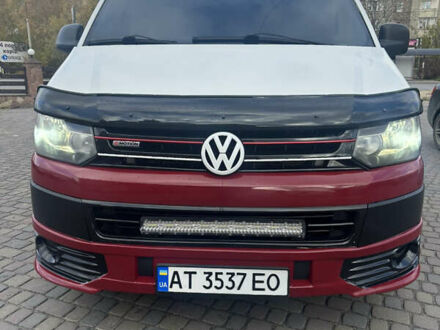 Фольксваген Transporter 2010 у Тернополі на Automoto.ua Білий Фольксваген Transporter, об'ємом двигуна 2 л та пробігом 280 тис. км за 10777 $, фото 1 на Automoto.ua