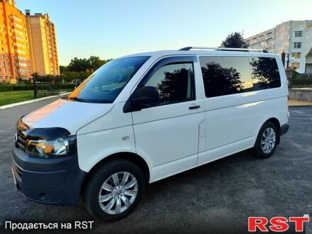 Фольксваген Transporter 2010 в Сумах на Automoto.ua Белый Фольксваген Transporter, объемом двигателя 2 л и пробегом 255 тыс. км за 11650 $, фото 1 на Automoto.ua