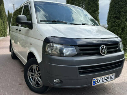 Фольксваген Transporter 2011 в Хмельницком на Automoto.ua Белый Фольксваген Transporter, объемом двигателя 1.97 л и пробегом 244 тыс. км за 14800 $, фото 1 на Automoto.ua