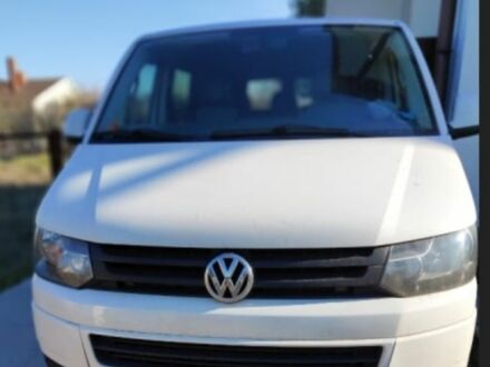 Фольксваген Transporter 2011 в Киеве на Automoto.ua Белый Фольксваген Transporter, объемом двигателя 2 л и пробегом 235 тыс. км за 11500 $, фото 1 на Automoto.ua