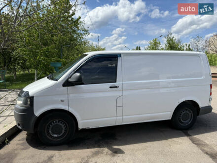 Фольксваген Transporter 2012 в Кропивницком (Кировограде) на Automoto.ua Белый Фольксваген Transporter, объемом двигателя 1.97 л и пробегом 473 тыс. км за 9000 $, фото 1 на Automoto.ua