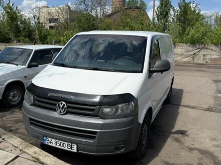 Фольксваген Transporter 2012 у Новоукраинке на Automoto.ua Білий Фольксваген Transporter, об'ємом двигуна 2 л та пробігом 473 тис. км за 10000 $, фото 1 на Automoto.ua