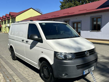 Белый Фольксваген Transporter, объемом двигателя 2 л и пробегом 325 тыс. км за 9750 $, фото 1 на Automoto.ua