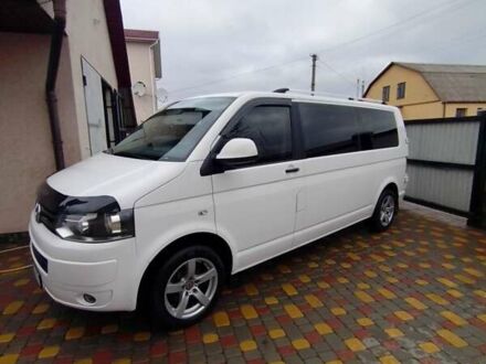 Фольксваген Transporter 2013 у Полонном на Automoto.ua Білий Фольксваген Transporter, об'ємом двигуна 2 л та пробігом 280 тис. км за 15000 $, фото 1 на Automoto.ua