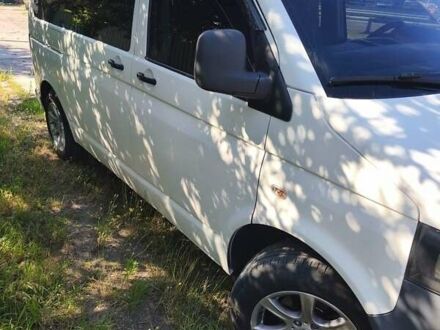 Фольксваген Transporter 2014 в Гостомель на Automoto.ua Белый Фольксваген Transporter, объемом двигателя 2 л и пробегом 400 тыс. км за 10500 $, фото 1 на Automoto.ua