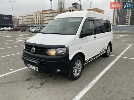 Белый Фольксваген Transporter, объемом двигателя 2 л и пробегом 330 тыс. км за 21900 $, фото 1 на Automoto.ua