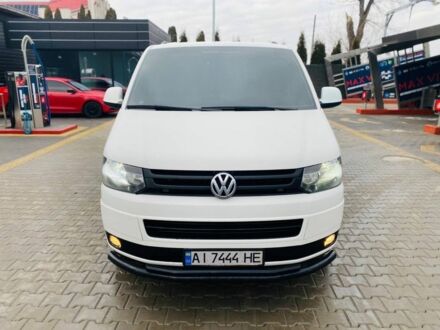 Білий Фольксваген Transporter, об'ємом двигуна 2 л та пробігом 240 тис. км за 16990 $, фото 1 на Automoto.ua