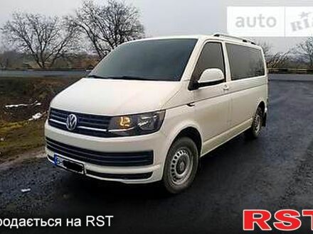 Белый Фольксваген Transporter, объемом двигателя 2 л и пробегом 300 тыс. км за 15000 $, фото 1 на Automoto.ua
