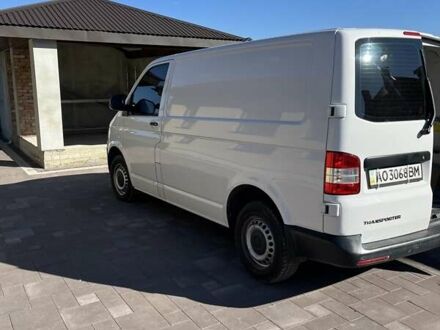 Фольксваген Transporter 2015 в Ивано-Франковске на Automoto.ua Белый Фольксваген Transporter, объемом двигателя 1.97 л и пробегом 408 тыс. км за 12900 $, фото 1 на Automoto.ua