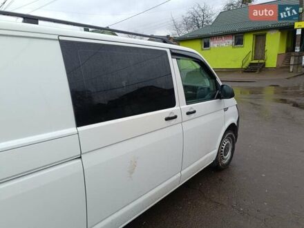 Білий Фольксваген Transporter, об'ємом двигуна 1.97 л та пробігом 260 тис. км за 21500 $, фото 1 на Automoto.ua
