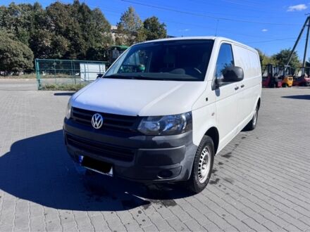 Белый Фольксваген Transporter, объемом двигателя 2 л и пробегом 319 тыс. км за 6500 $, фото 1 на Automoto.ua