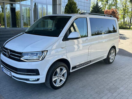 Білий Фольксваген Transporter, об'ємом двигуна 1.97 л та пробігом 240 тис. км за 23900 $, фото 1 на Automoto.ua