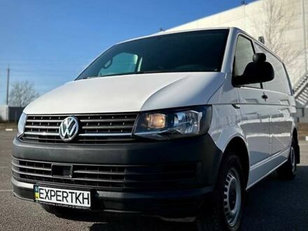 Белый Фольксваген Transporter, объемом двигателя 1.97 л и пробегом 200 тыс. км за 17499 $, фото 1 на Automoto.ua