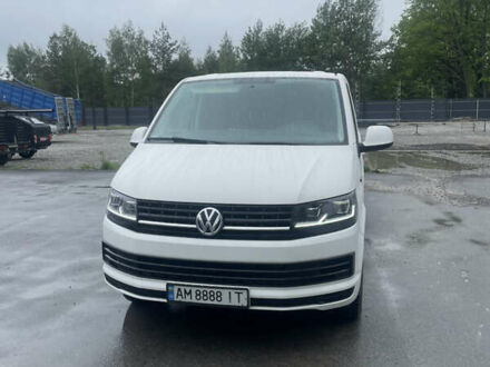 Белый Фольксваген Transporter, объемом двигателя 2 л и пробегом 241 тыс. км за 17500 $, фото 1 на Automoto.ua